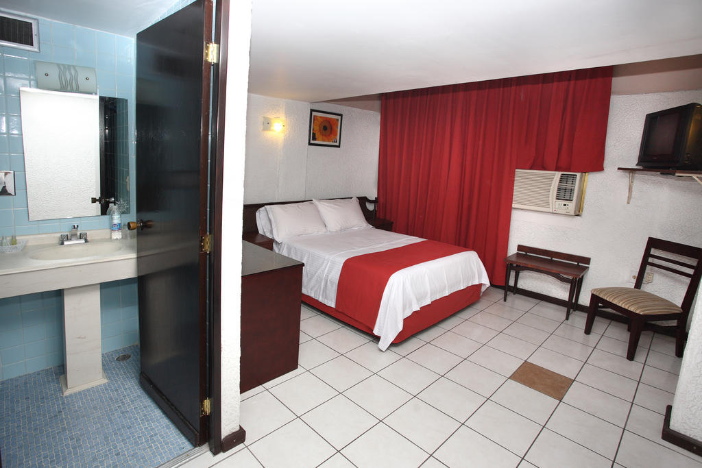 Hotel Robert Prince Poza Rica Quarto foto