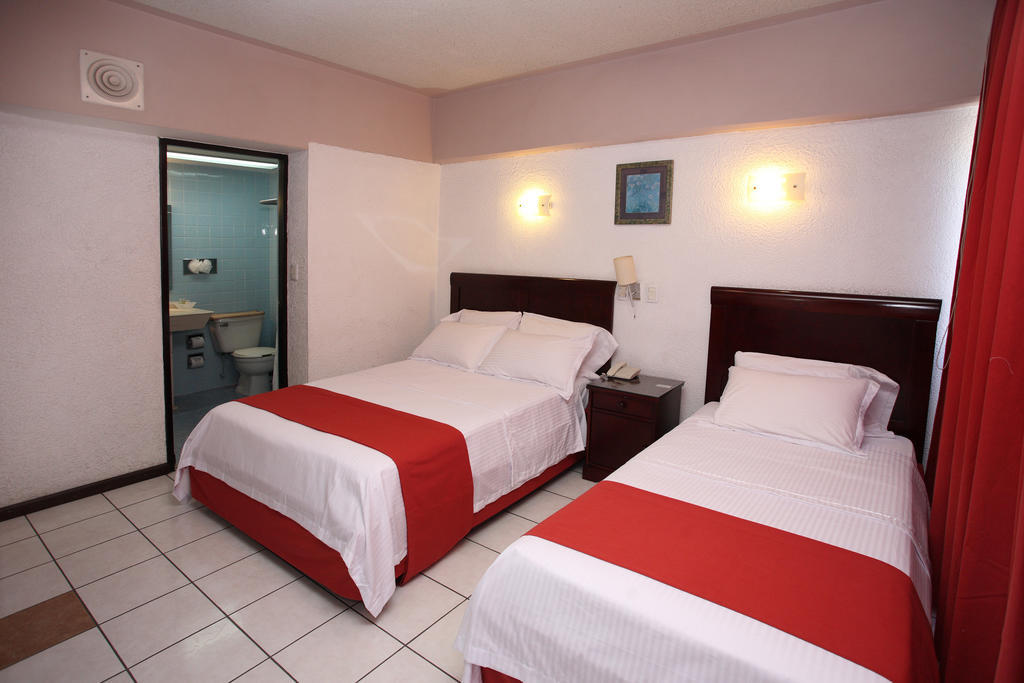 Hotel Robert Prince Poza Rica Quarto foto